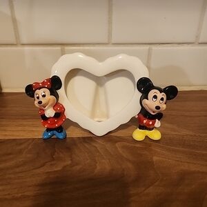 Disney Heart-Shaped Frame with Mickey and Minnie Made In Japan
